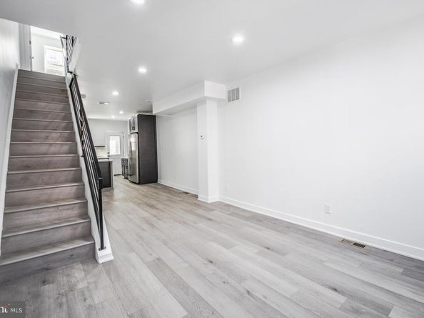 1721 S Orianna Street, Philadelphia PA 19148