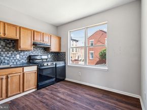 1805 W Montgomery Avenue, Philadelphia PA 19121