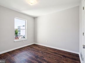 1805 W Montgomery Avenue, Philadelphia PA 19121