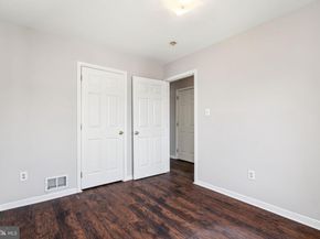 1805 W Montgomery Avenue, Philadelphia PA 19121