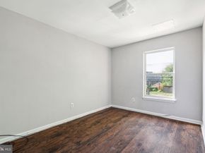 1805 W Montgomery Avenue, Philadelphia PA 19121
