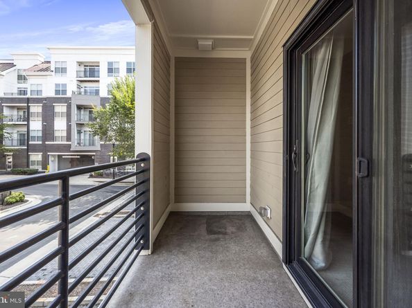 1907 Richmond Highway 101, Alexandria VA 22301