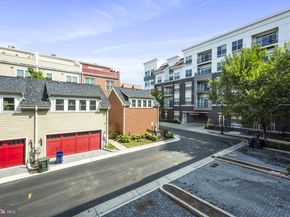 1907 Richmond Highway 101, Alexandria VA 22301