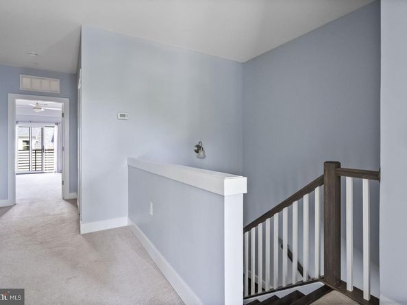 1907 Richmond Highway 101, Alexandria VA 22301
