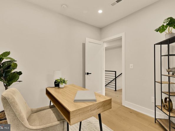 815 Marietta Place NW, Washington DC 20011