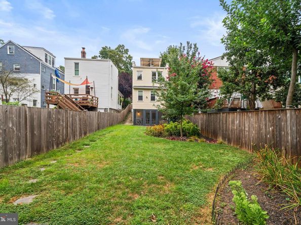 1348 Newton Street NE, Washington DC 20017