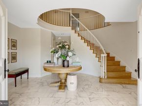 6305 Dunaway Court, Mclean VA 22101