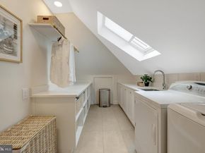 6305 Dunaway Court, Mclean VA 22101
