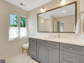 6305 Dunaway Court, Mclean VA 22101