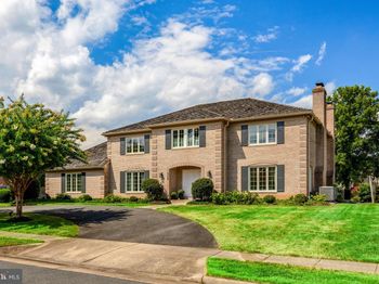 6305 Dunaway Court