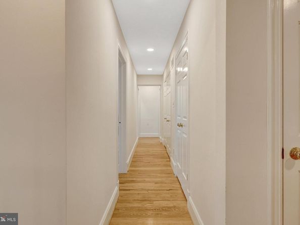 6305 Dunaway Court, Mclean VA 22101