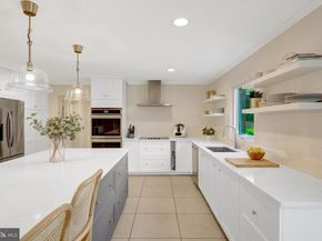 6305 Dunaway Court, Mclean VA 22101