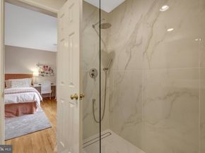 6305 Dunaway Court, Mclean VA 22101