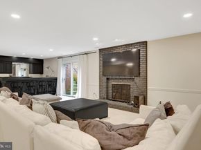 6305 Dunaway Court, Mclean VA 22101