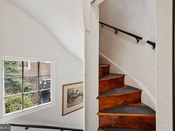 1245 Lombard Street, Philadelphia PA 19147