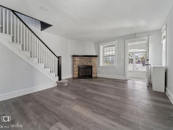 118 E Stewart Avenue, Lansdowne PA 19050