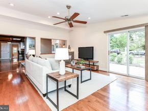 2914 Meadow View Road, Falls Church VA 22042
