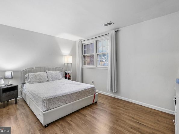 1048 Margate Court, Sterling VA 20164