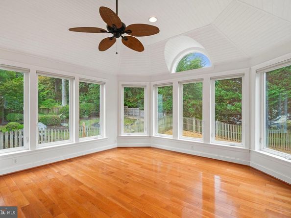 1116 Randolph Road, Mclean VA 22101