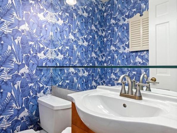 1116 Randolph Road, Mclean VA 22101