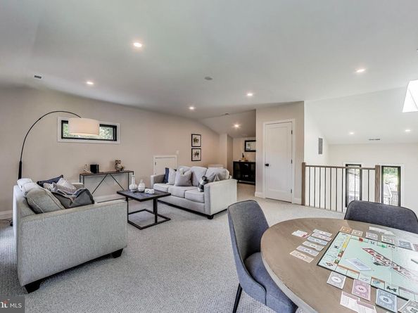 1739 Shepherd Street NW, Washington DC 20011