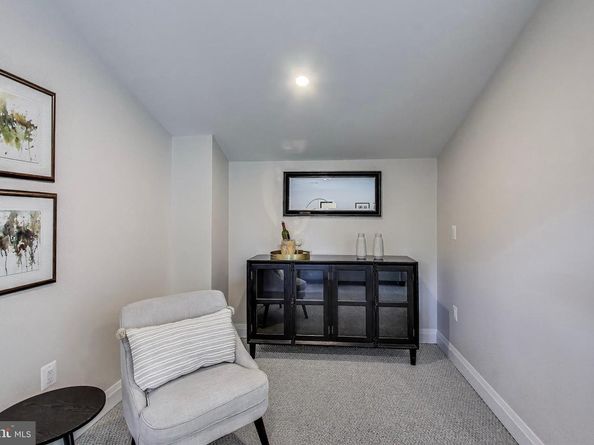 1739 Shepherd Street NW, Washington DC 20011