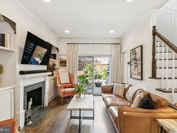 2011 Kater Street, Philadelphia PA 19146