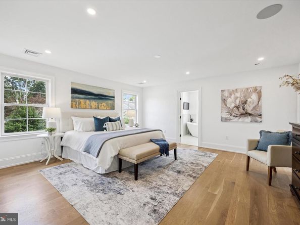 412 E Jefferson, Media PA 19063