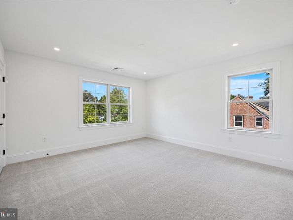 412 E Jefferson, Media PA 19063