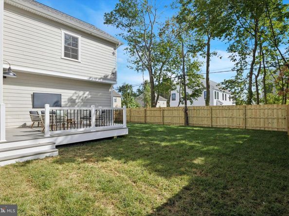 412 E Jefferson, Media PA 19063