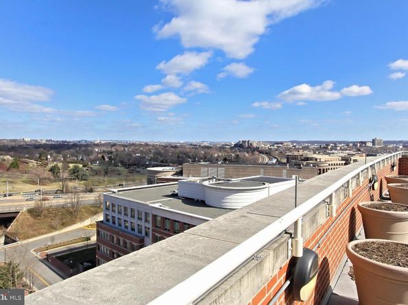 2050 Jamieson Avenue 1409, Alexandria VA 22314