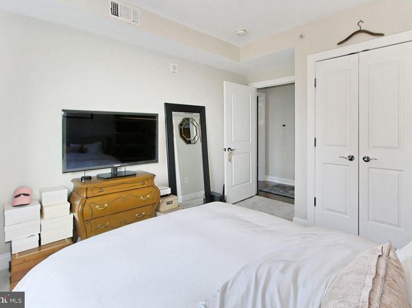2050 Jamieson Avenue 1409, Alexandria VA 22314