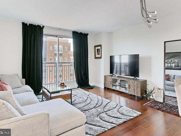 2050 Jamieson Avenue 1409, Alexandria VA 22314
