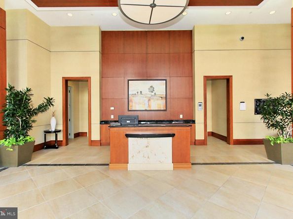 2050 Jamieson Avenue 1409, Alexandria VA 22314