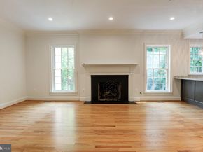 2035 Mayfair Mclean Court, Falls Church VA 22043