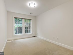 2035 Mayfair Mclean Court, Falls Church VA 22043