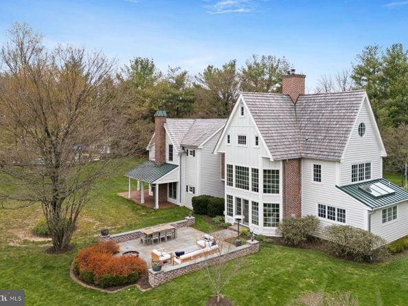 7292 Mill Spring Drive, Ambler PA 19002