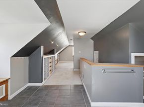 513 Corinthian Avenue, Hatboro PA 19040