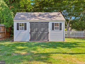 513 Corinthian Avenue, Hatboro PA 19040