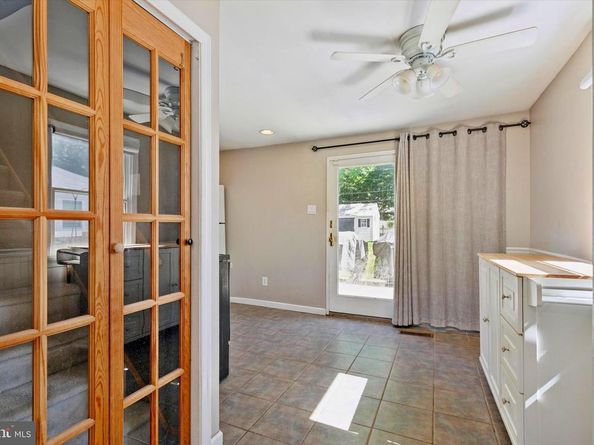 513 Corinthian Avenue, Hatboro PA 19040