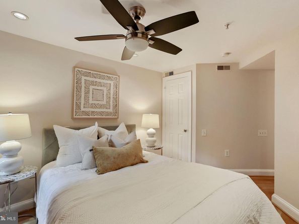 1713 18TH Street NW B, Washington DC 20009