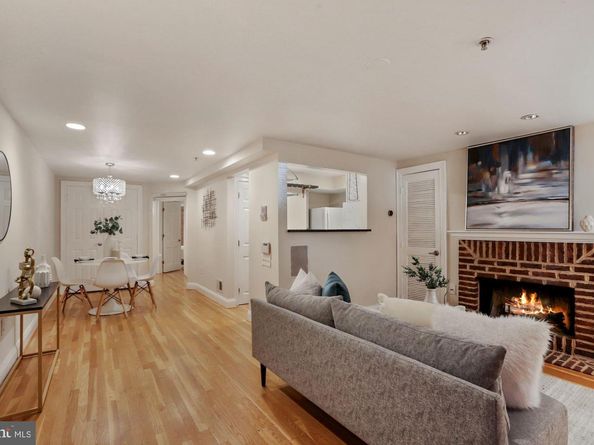 1713 18TH Street NW B, Washington DC 20009