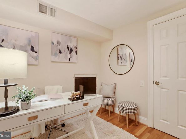 1713 18TH Street NW B, Washington DC 20009
