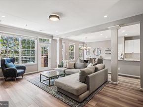 2663 Manhattan Place 310, Vienna VA 22180