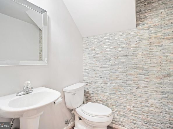 2663 Manhattan Place 310, Vienna VA 22180