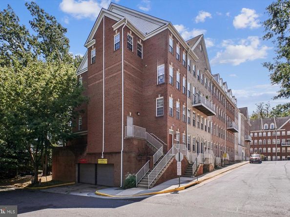 2663 Manhattan Place 310, Vienna VA 22180