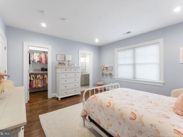 106 Tapawingo Road SW, Vienna VA 22180