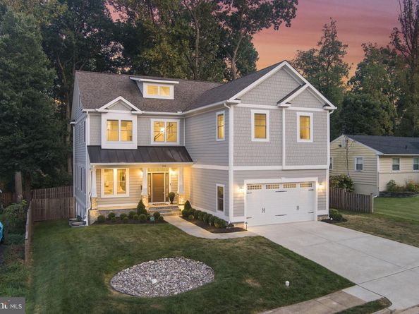 106 Tapawingo Road SW, Vienna VA 22180
