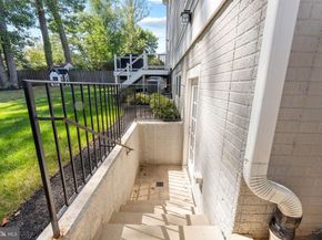 106 Tapawingo Road SW, Vienna VA 22180