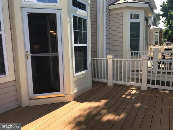 1924 Logan Manor Drive, Reston VA 20190